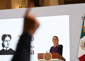 Sheinbaum critica dichos de Nay Salvatori y Grace Palomares contra adultos mayores