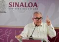 Rubén Rocha Moya retoma gubernatura de Sinaloa y asegura que no ha cometido ningún delito