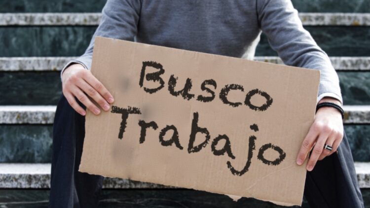T E C L A Z O S/“LALO GATTÁS RODEADO DEL PUEBLO, ES FESTEJADO”