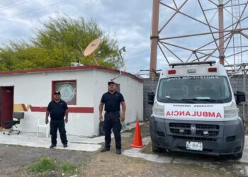 Sufren familias de la laguna madre por falta de una ambulancia