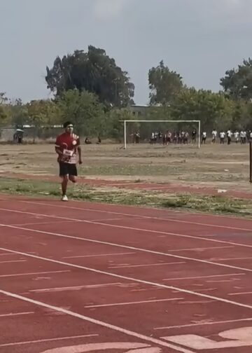 Atleta de Villa de Méndez gana primer lugar en prueba estatal de 800 metros