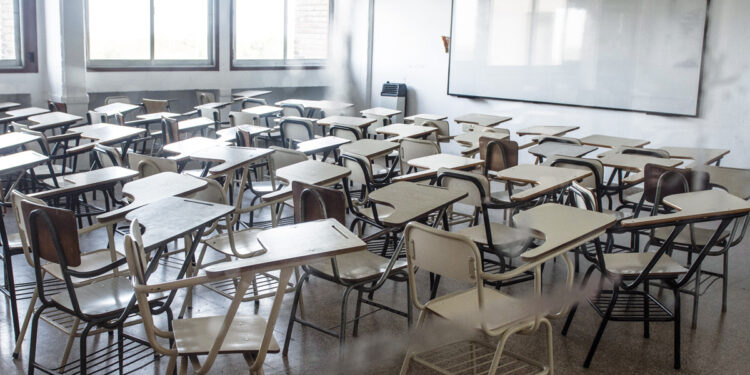 En septiembre alumnos del nivel básico tendrán dos días libres “extras”