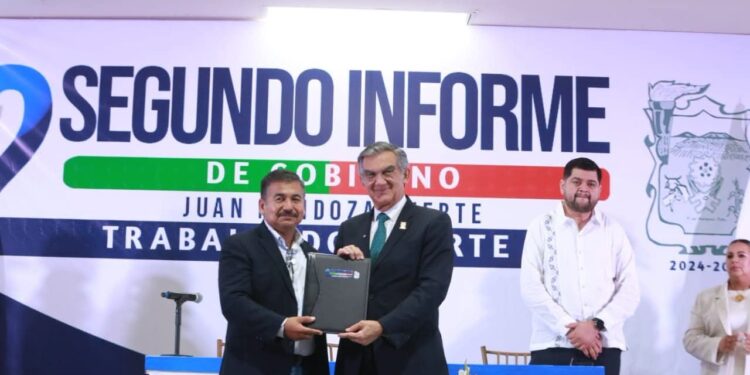 A TAMBOR BATIENTE/ UN GOBERNADOR ITINERANTE