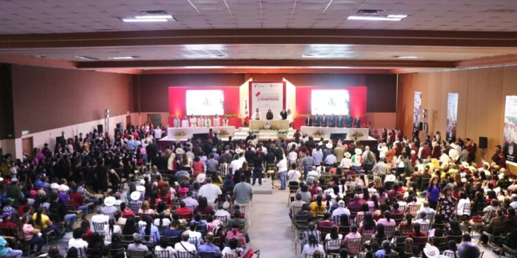 A TAMBOR BATIENTE/ ¿INFORME O EVENTO POLÍTICO?