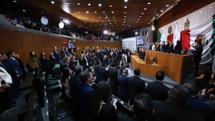 Oposición bloquea discusión del presupuesto de Nuevo León por adeudo a municipios
