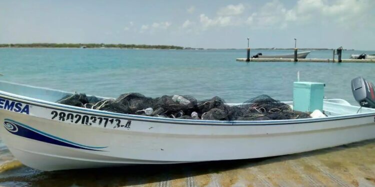“Los arrastres” en la laguna madre, son un crimen contra la naturaleza
