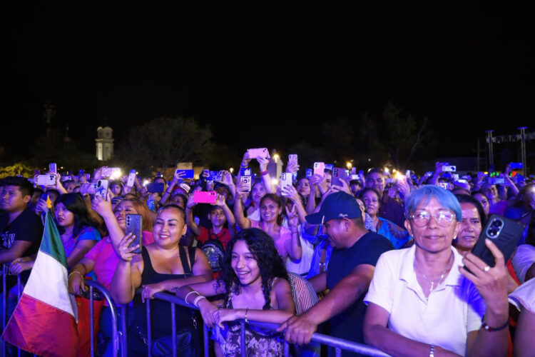 TODO LISTO PARA CELEBRAR EN FAMILIA EL GRITO DE INDEPENDENCIA EN NUEVO LAREDO
