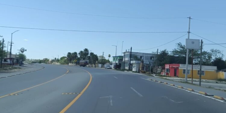 Conductores no respetan límite de velocidad en Paso Real