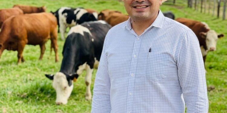 Pedro Luna reanuda compra de ganado; con todo el prestigio del rancho “El Lindero”