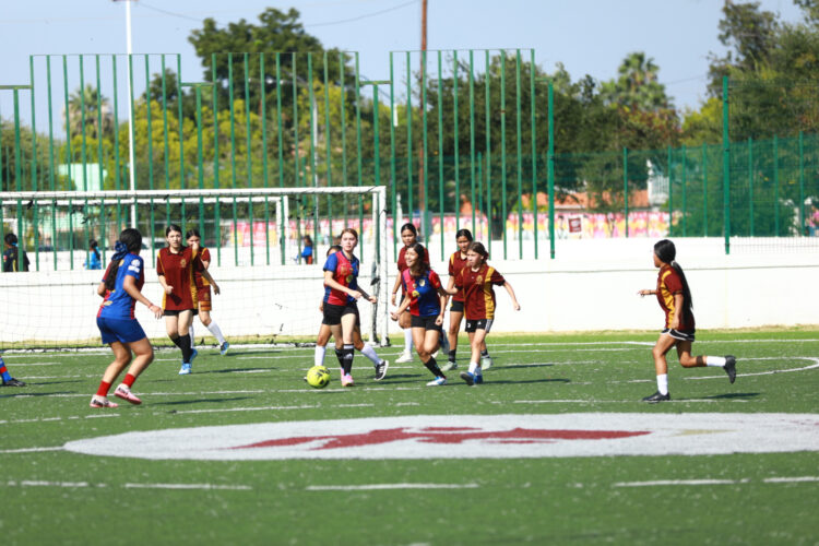 IMPULSA GOBIERNO DE NUEVO LAREDO EL FÚTBOL FEMENIL CON ENTRENAMIENTOS DIRIGIDOS POR JUGADORA PROFESIONAL