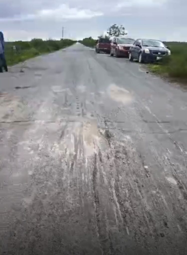 Verifican pésimas condiciones de puente en “Los Vergeles”