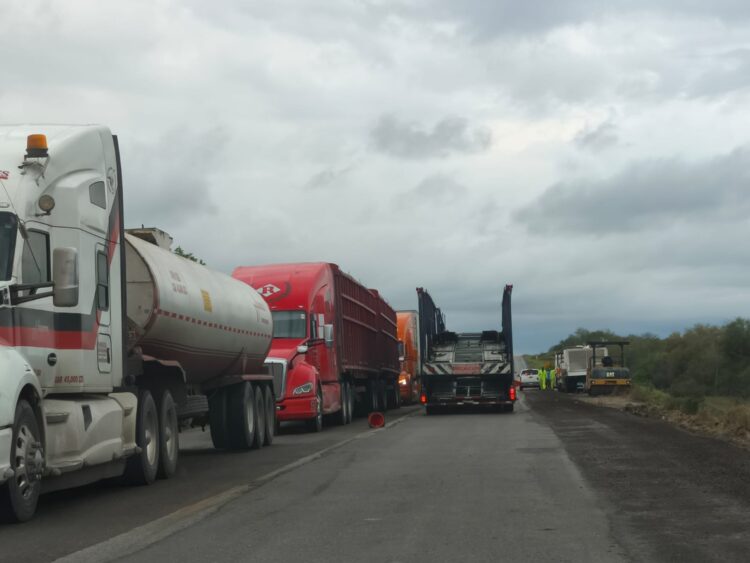 Peligrosa la carretera Victoria -San Fernando; entre tramos en reparación y efectos de las lluvias