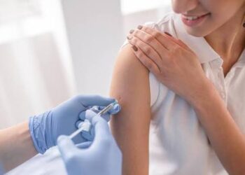 Recomiendan vacunarse contra la Influenza, para prevenirse del invierno