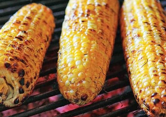 En lugar de paletas venderán elotes; clima lo amerita