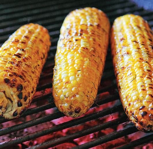 En lugar de paletas venderán elotes; clima lo amerita